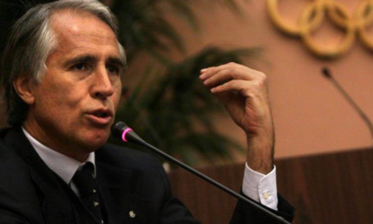 Anche Malagò contro Nicchi: 'La moviola in campo è inevitabile'