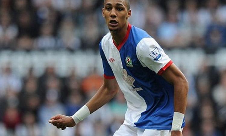 Siviglia: rifiutata prima offerta per N'Zonzi