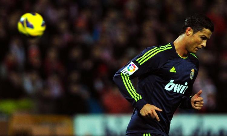 Liga: autogol Ronaldo, Real ko!
