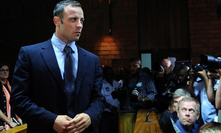 Sudafrica: assassinato l'ex nazionale Batchelor, minacciato da Pistorius