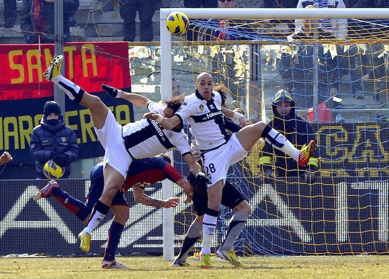 Parma, Benalouane: 'Onorato delle richieste ma sto bene qui'