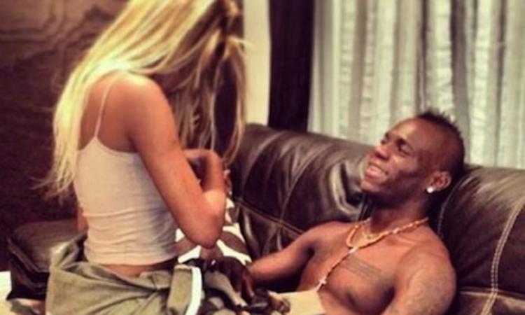 Balotelli super hot assieme a Fanny!