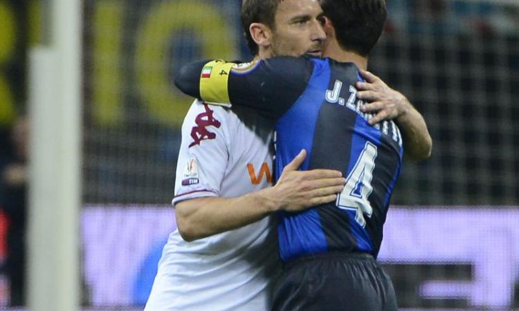 Totti a Zanetti: 'Niente scherzi, ti aspetto per Roma-Inter'