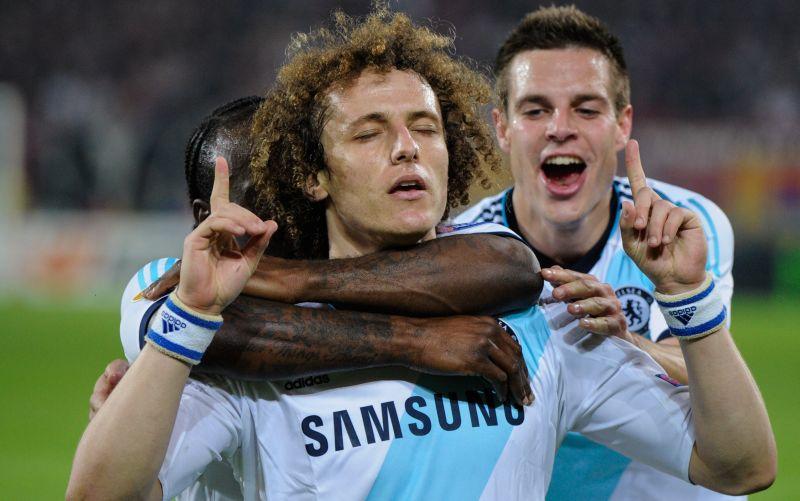 Chelsea: il Barcellona punta tutto su David Luiz