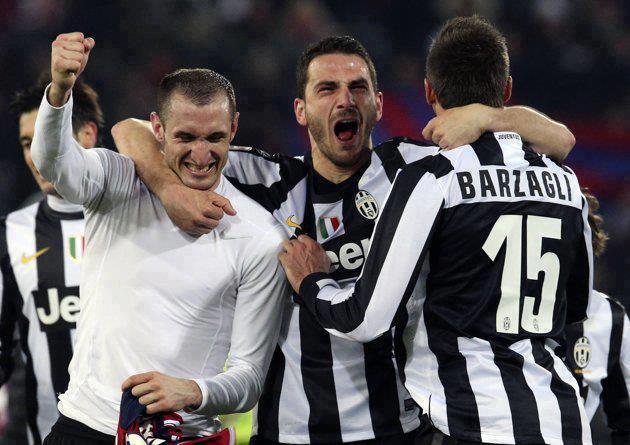 Juvemania. Basta con Barzagli-Bonucci-Chiellini? In Europa vince la difesa a 4