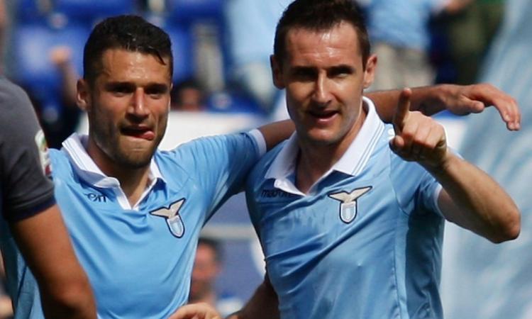 Prodezza di Klose: la Lazio passa a Londra