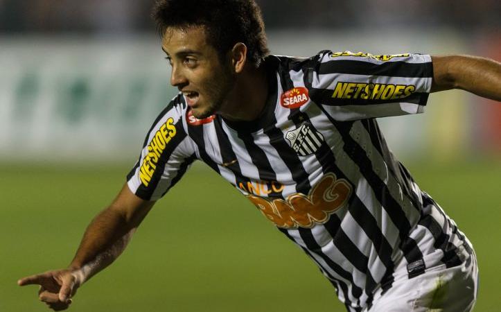 Lazio: Felipe Anderson corre verso il Chievo
