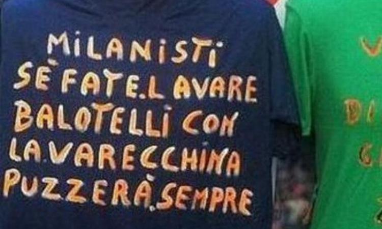 Milan: in vendita a Napoli ignobili (e analfabete) maglie razziste anti-Balotelli