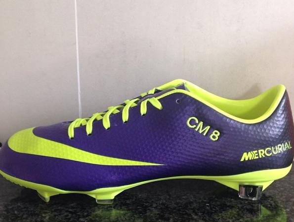 Juventus: Marchisio svela le nuove scarpe per il derby