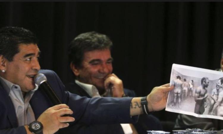 Maradona attacca Pelé: 'Ce l'ha piccolo'