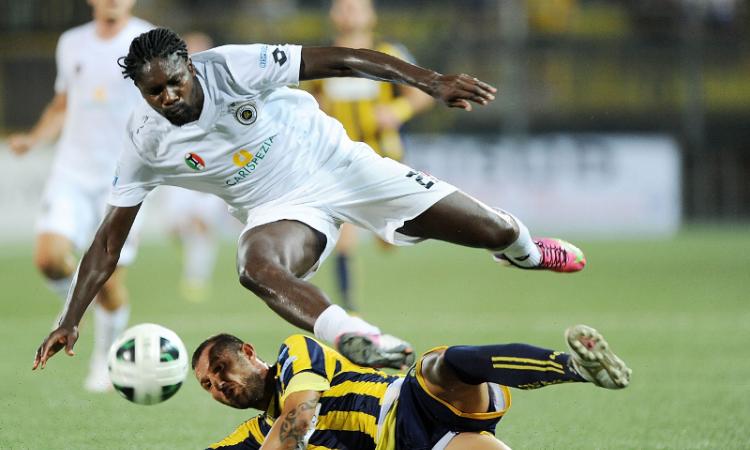 Serie B: colpo del Carpi a La Spezia. Botta e risposta tra Brescia e Novara