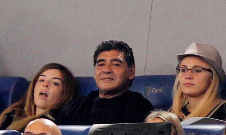 Maradona: cena a Milano nel 'covo' del Milan