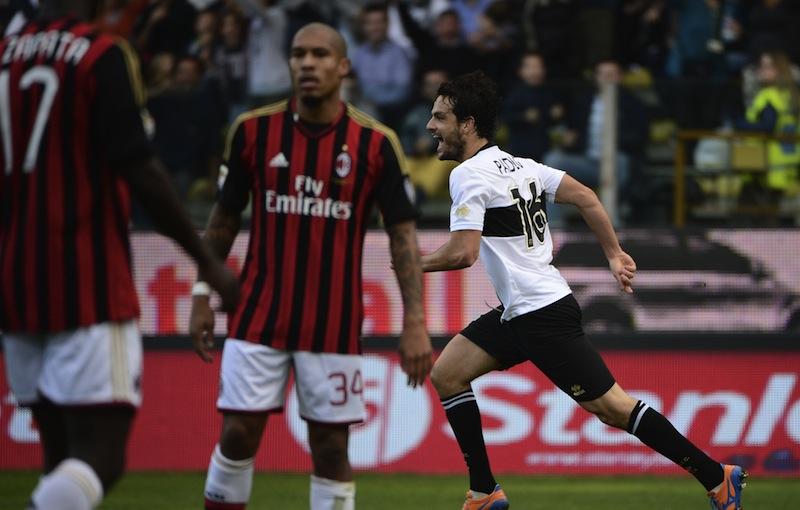 Parma-Milan 3-2, decide Parolo al 94'