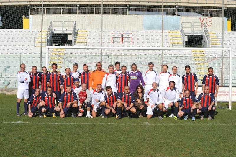 Taranto, "Calcio e legalità": supertorneo con avvocati, detenuti, giudici e polizia