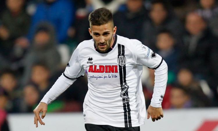 Ag. D'Alessandro: 'Genoa ipotesi gradita, attendo chiamate'