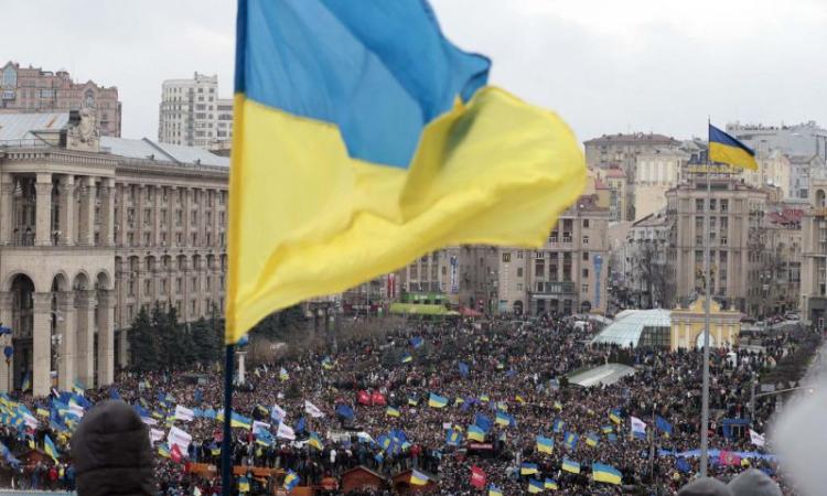 Ucraina, il calcio si ferma: campionato rinviato