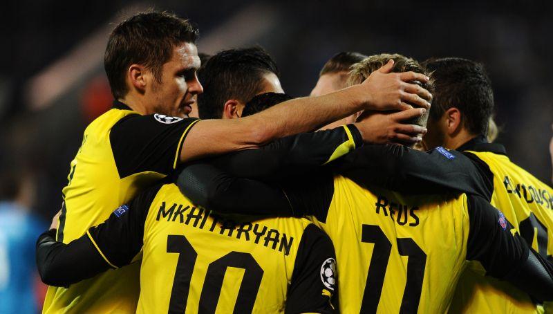 Champions League, Goetze e Reus tifano Real: 'Forza Khedira' VIDEO