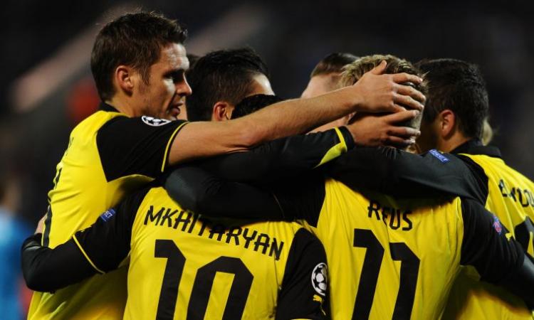 Champions League, Goetze e Reus tifano Real: 'Forza Khedira' VIDEO