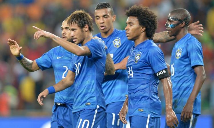 Brasile e Portogallo 5 gol, Francia-Olanda 2-0, Germania e Inghilterra 1-0