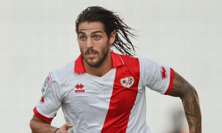 Ex Cagliari, UFFICIALE: Larrivey cambia squadra in Spagna