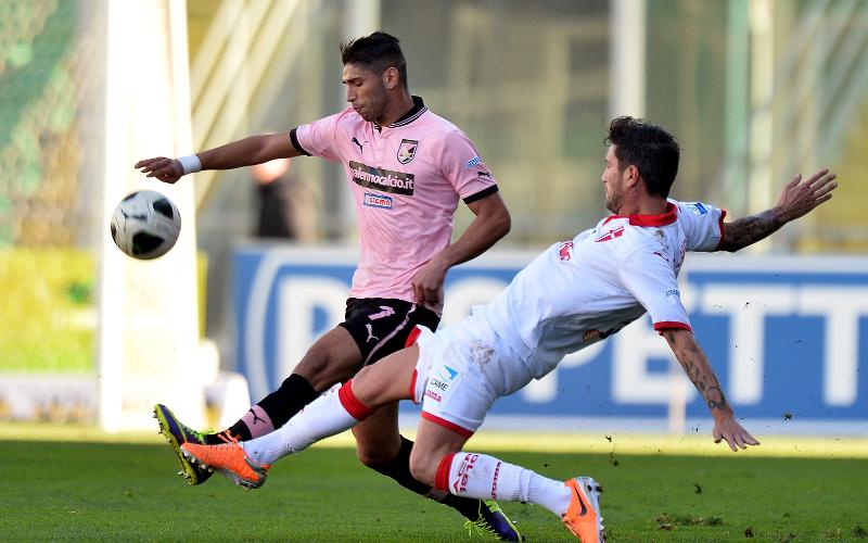 Palermo, UFFICIALE: depositati due contratti