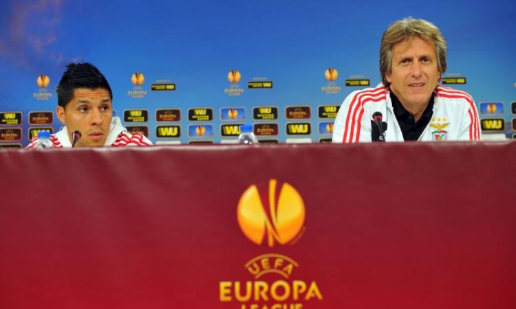 Benfica, UFFICIALE: niente Juve, Enzo Perez rinnova fino al 2018