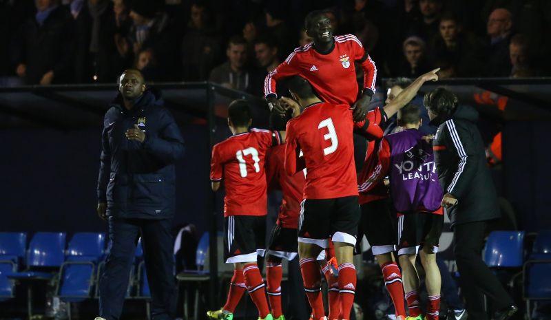 Benfica, spunta un difensore del Barcellona