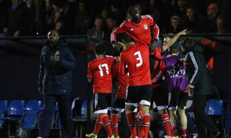 Benfica, spunta un difensore del Barcellona