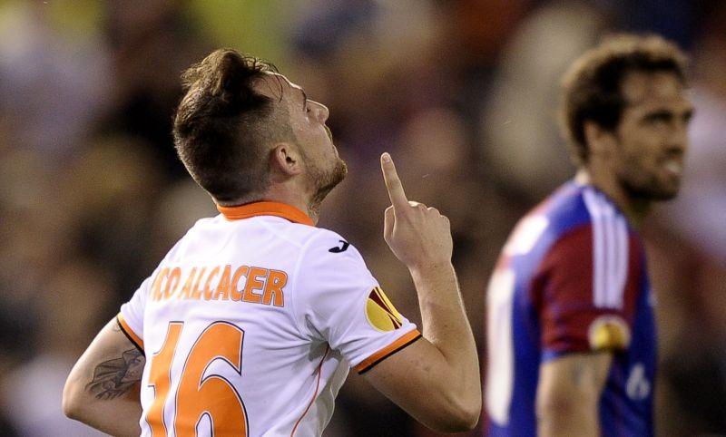 Valencia: un'inglese insiste per Alcacer