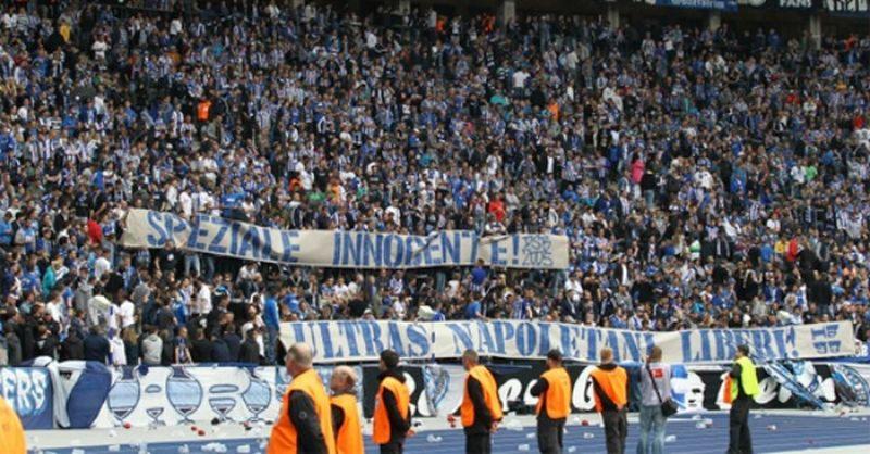 Striscione omofobo allo stadio, l'Hertha Berlino rimprovera i suoi tifosi