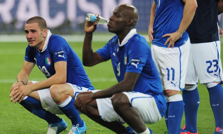 Retroscena Bonucci a Balotelli: 'Zitto! Imbecille, esci da questo spogliatoio'