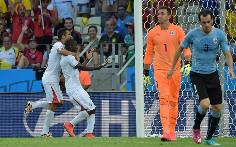 Clamoroso! Super Campbell fa a pezzi l'Uruguay. Trionfo Costa Rica:  3-1