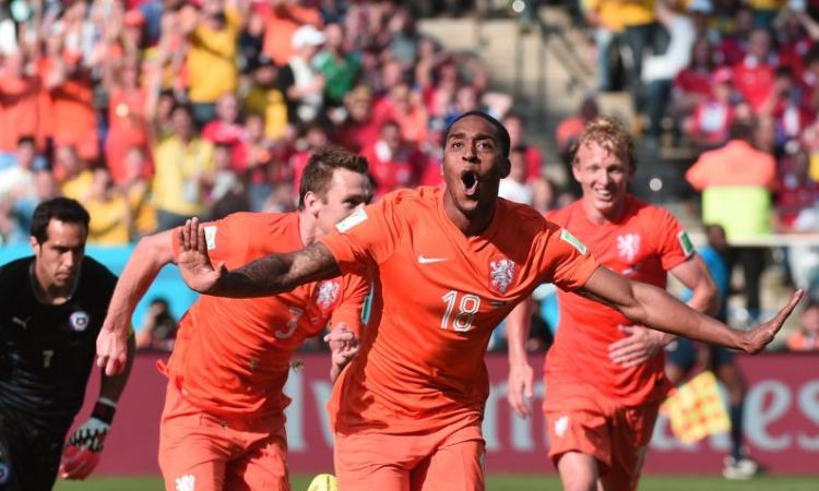 Olanda-Cile 2-0: Fer e Depay