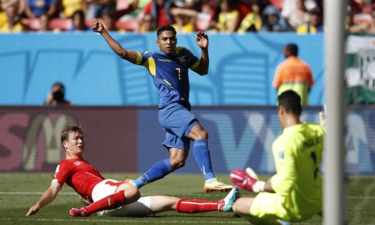 Milan: Montero alternativa a Iturbe. Per Kakà resta solo il San Paolo