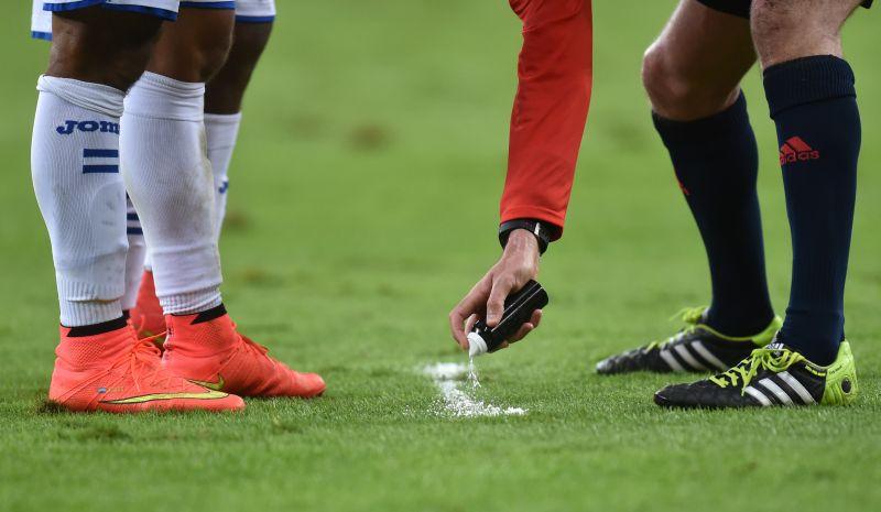 Var helps referee take the right decision over a penalty kick in Juve-Fiorentina