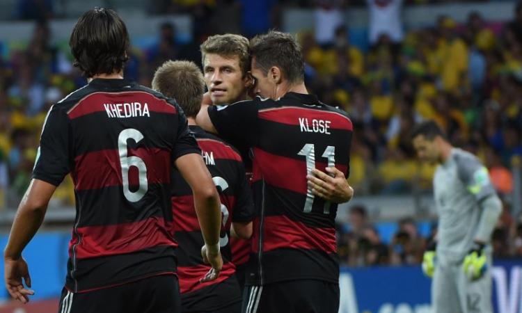 GERMANIA NELLA STORIA: UMILIA IL BRASILE 7-1 E VA IN FINALE!!!