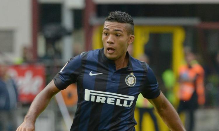 Roma, per la difesa Juan Jesus resta l'obiettivo numero uno