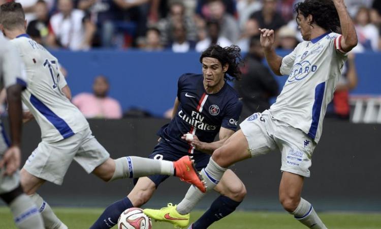 Cavani chiede al PSG di abbassare il suo prezzo