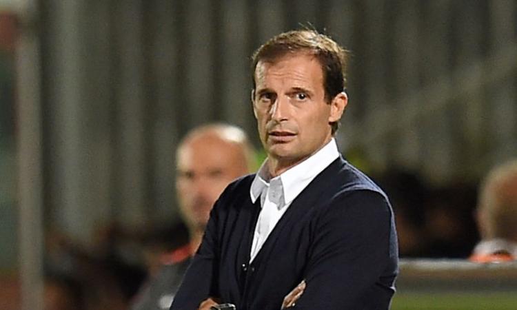 Juve, Allegri: 'Dovremo fare bene in Champions, Vidal in gruppo settimana prossima. Voglio sei difensori in rosa'