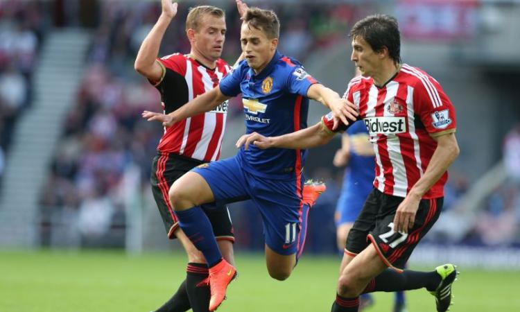 Sunderland, UFFICIALE: prolunga un centrocampista