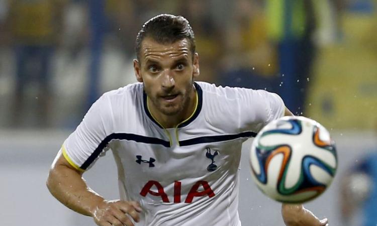 Tottenham su Huntelaar: Soldado interessa all'Inter