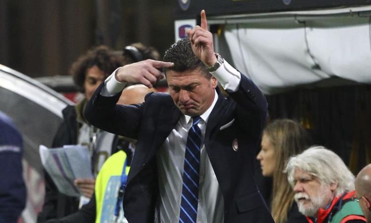 Mazzarri: 'Inter come il Barcellona, torneremo in Champions'