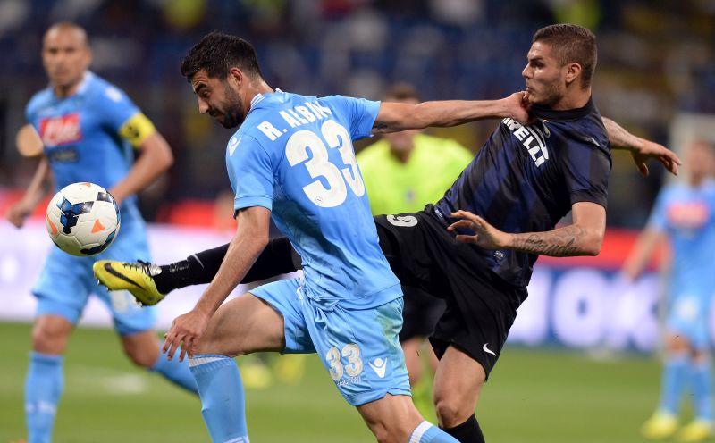 Albiol likely to renew with Napoli