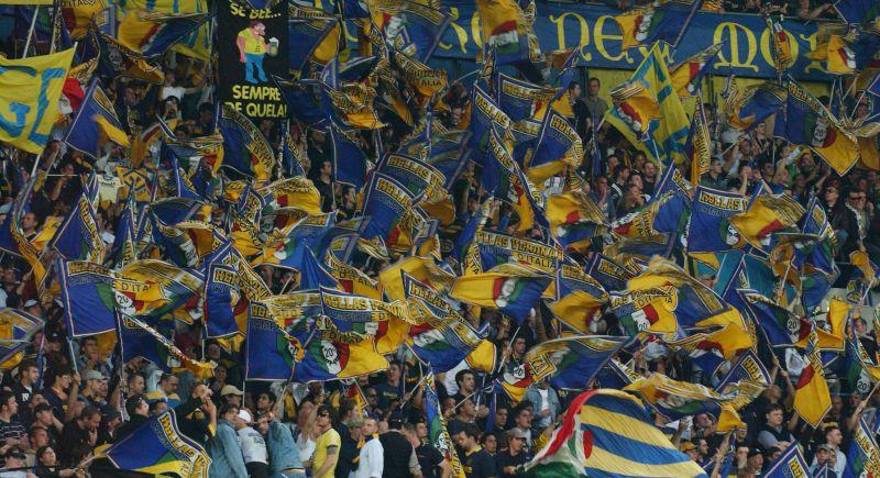 Verona, sospesa la squalifica della Curva Sud per cori razzisti inesistenti. L'avv. Fanini: 'Primo passo verso la verità'