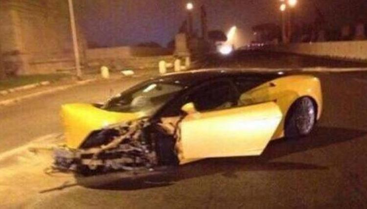 Lazio: Keita si schianta in auto all'alba