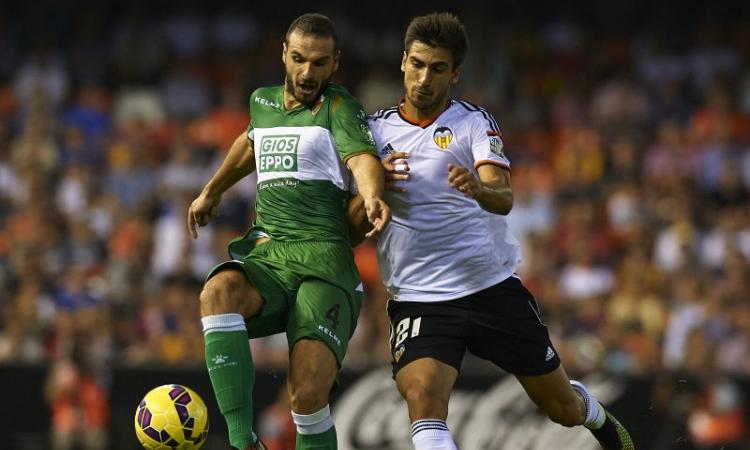 Valencia, due inglesi su Andre Gomes