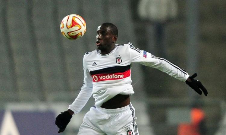 Shanghai Shenhua, UFFICIALE: preso Demba Ba