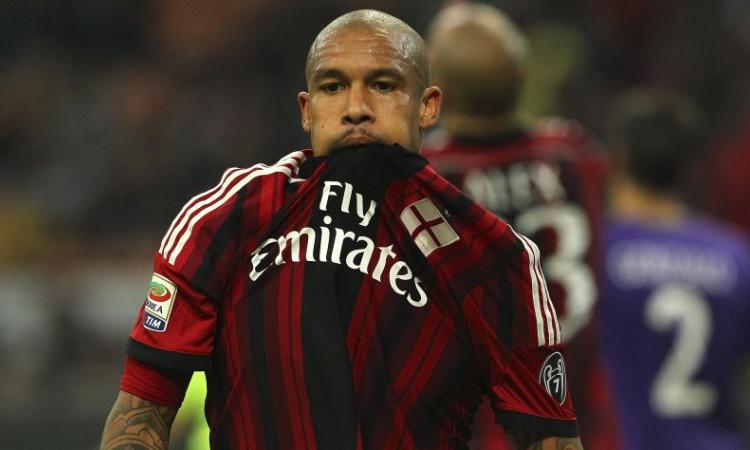 Casa Milan: domani alle 18.30 ci sarà Nigel de Jong