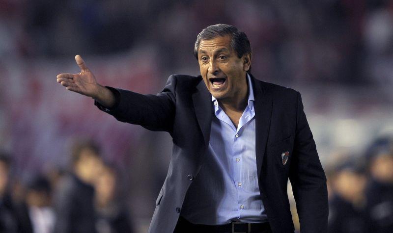 Vasco da Gama, bufera su Ramon Diaz: 'Il calcio è diverso, soprattutto quando a decidere è un VAR donna...'