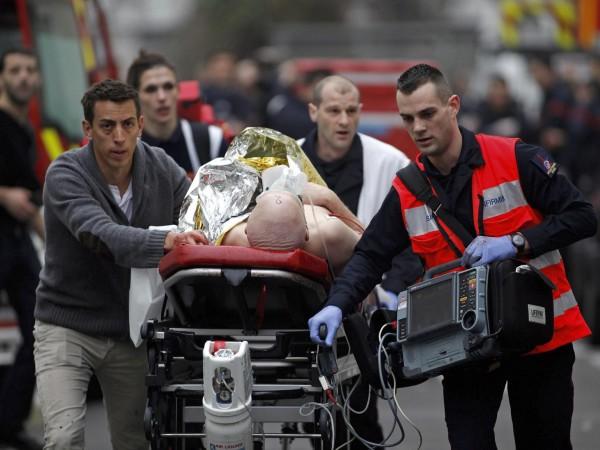 VIDEO Strage Parigi, il calcio francese dice no al terrorismo